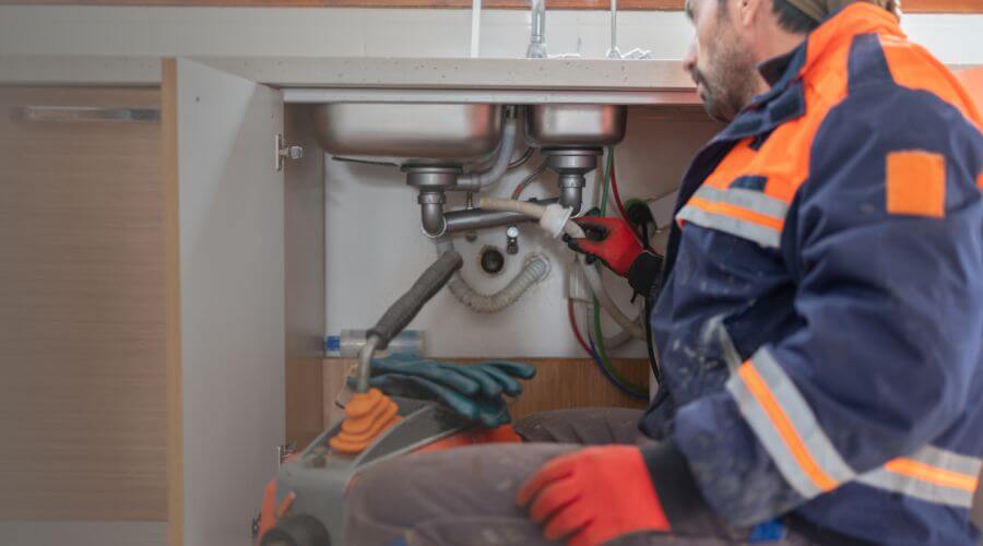 Expert burst pipe repair services in Yale, SD
